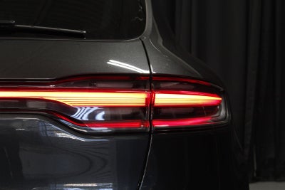 2025 Porsche Macan S