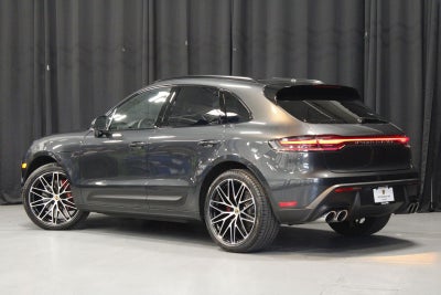 2025 Porsche Macan S