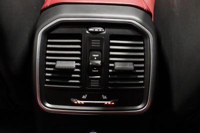 2025 Porsche Macan S