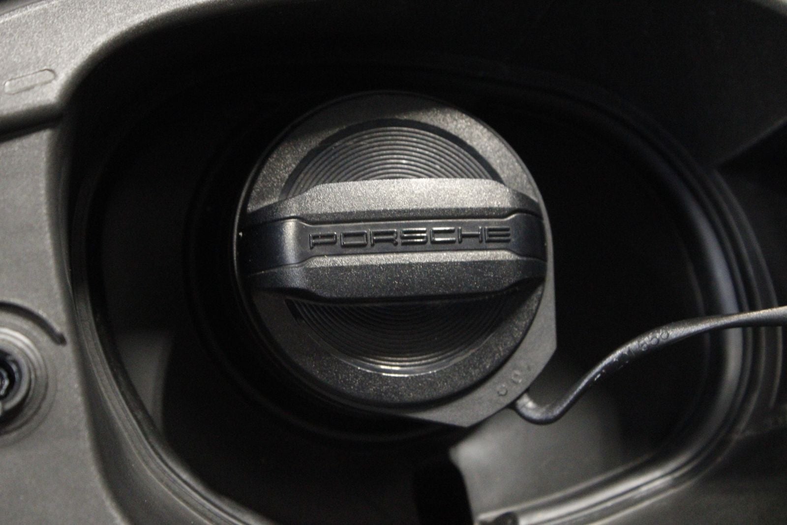 2025 Porsche Macan S