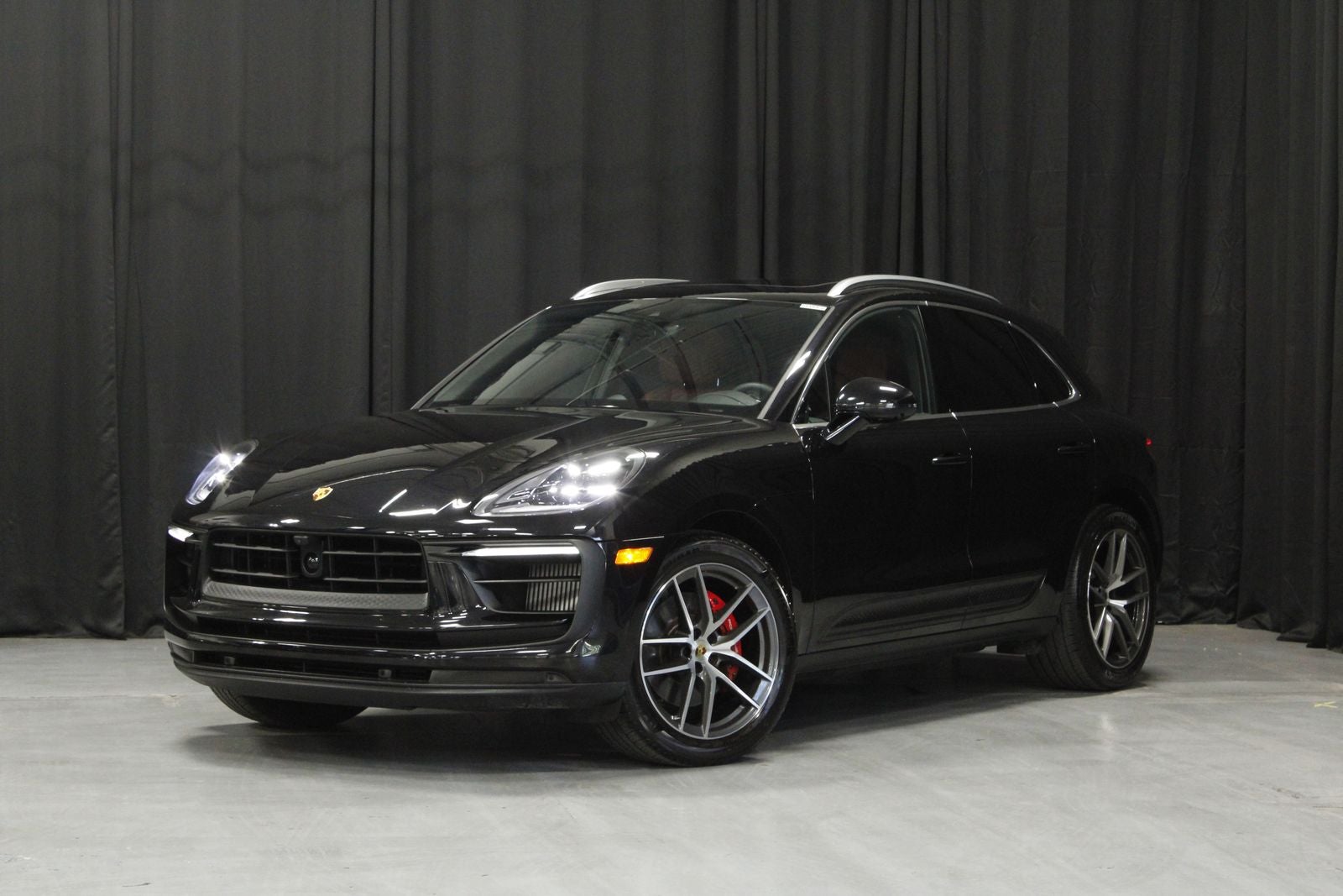 2025 Porsche Macan S