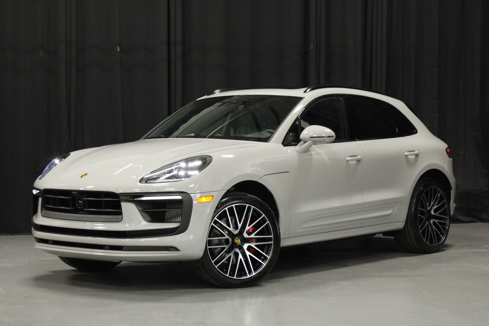 2026 Porsche Macan Macan S