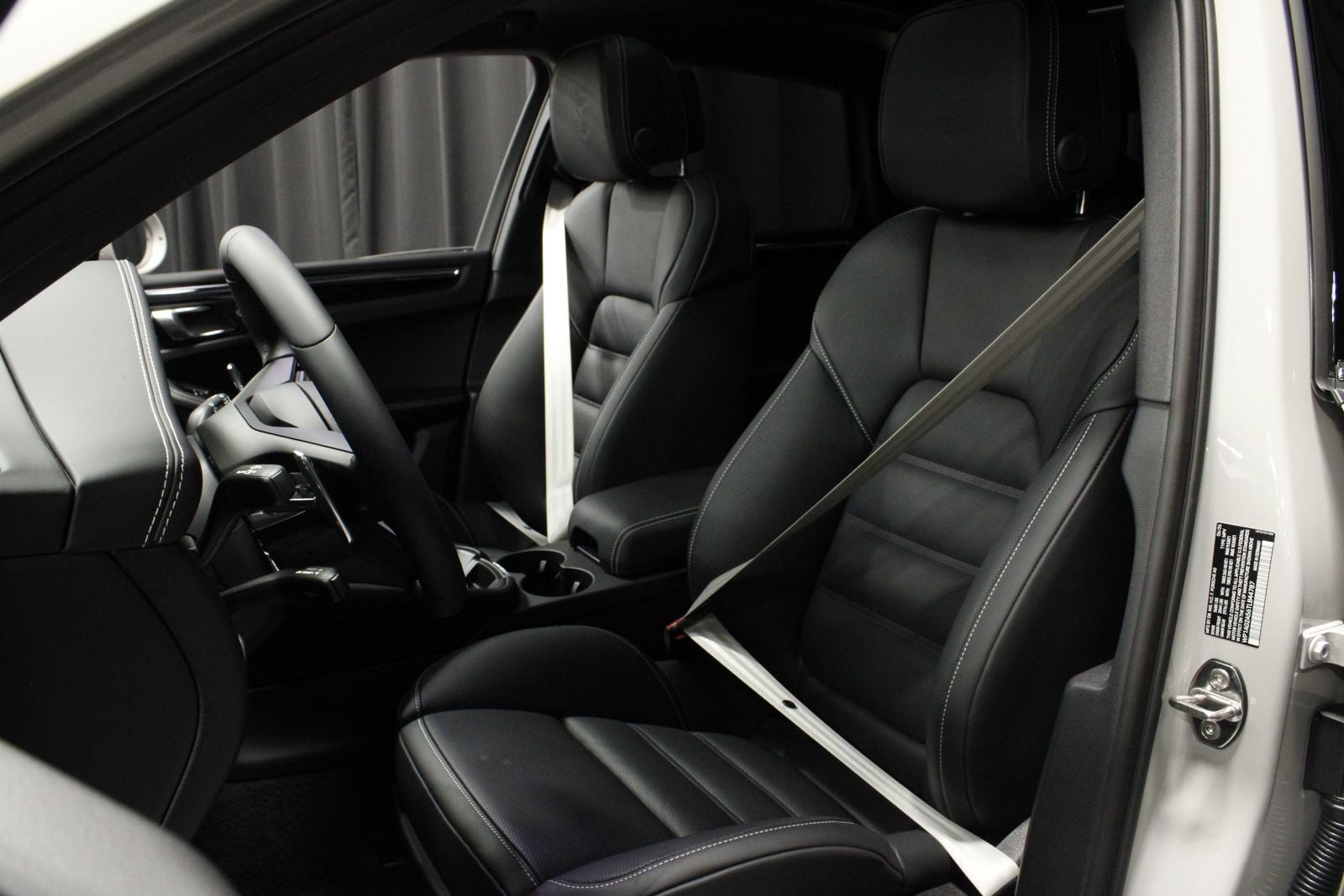 2026 Porsche Macan Macan S