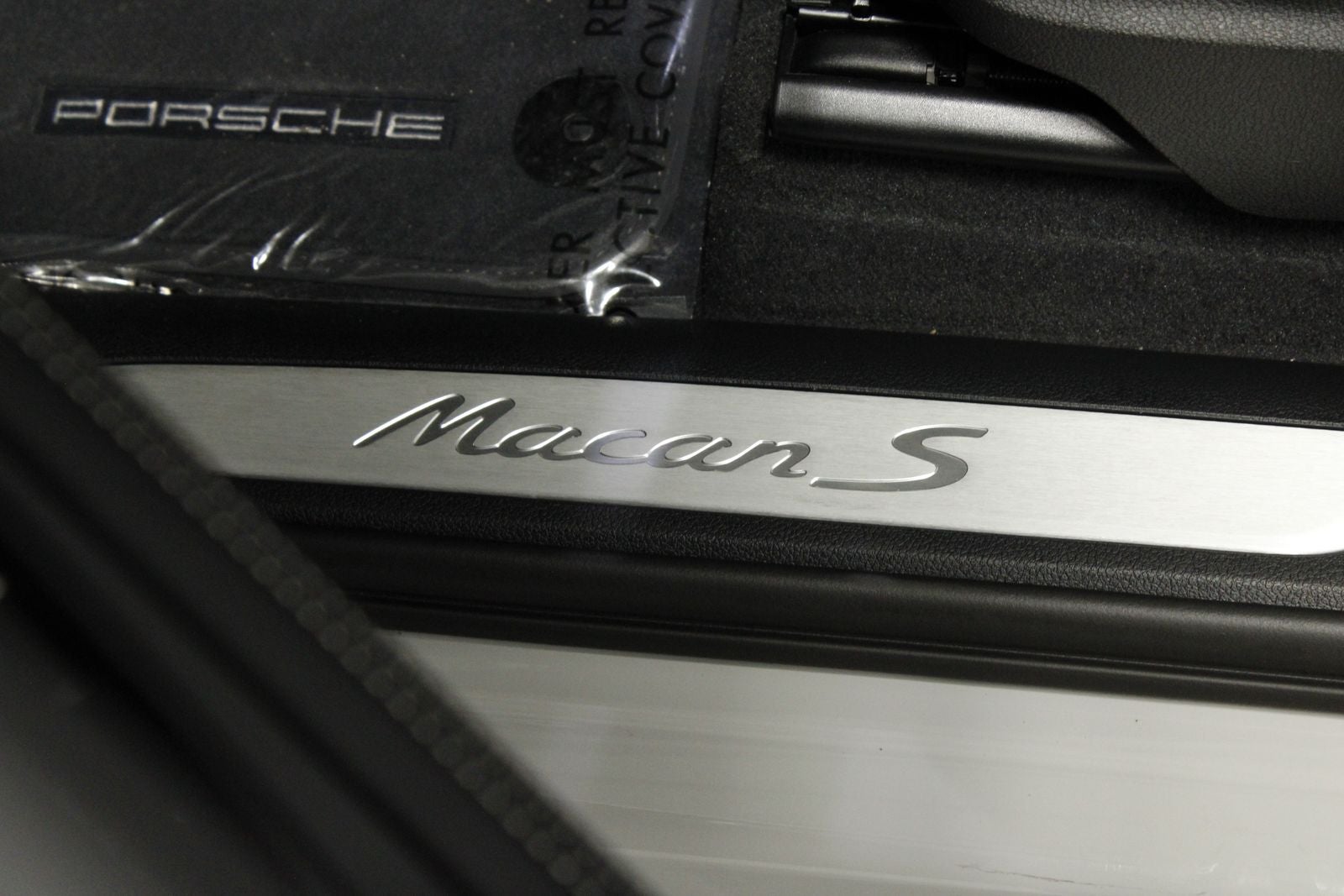 2026 Porsche Macan Macan S