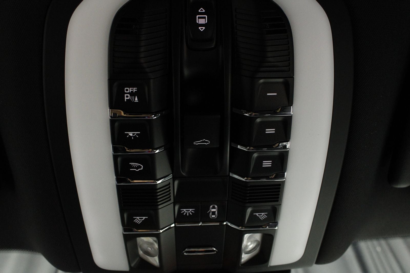 2026 Porsche Macan Macan S