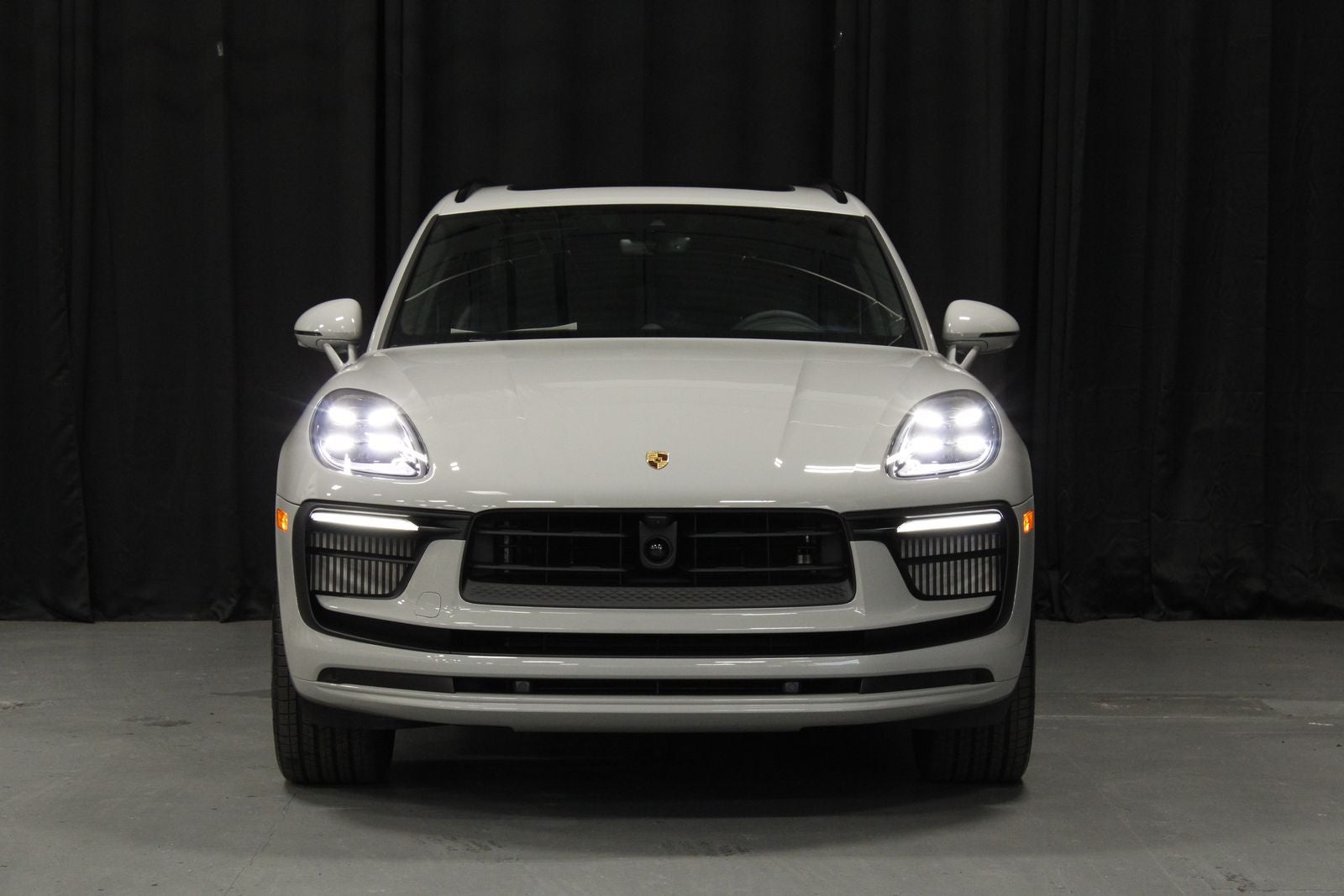 2026 Porsche Macan Macan S