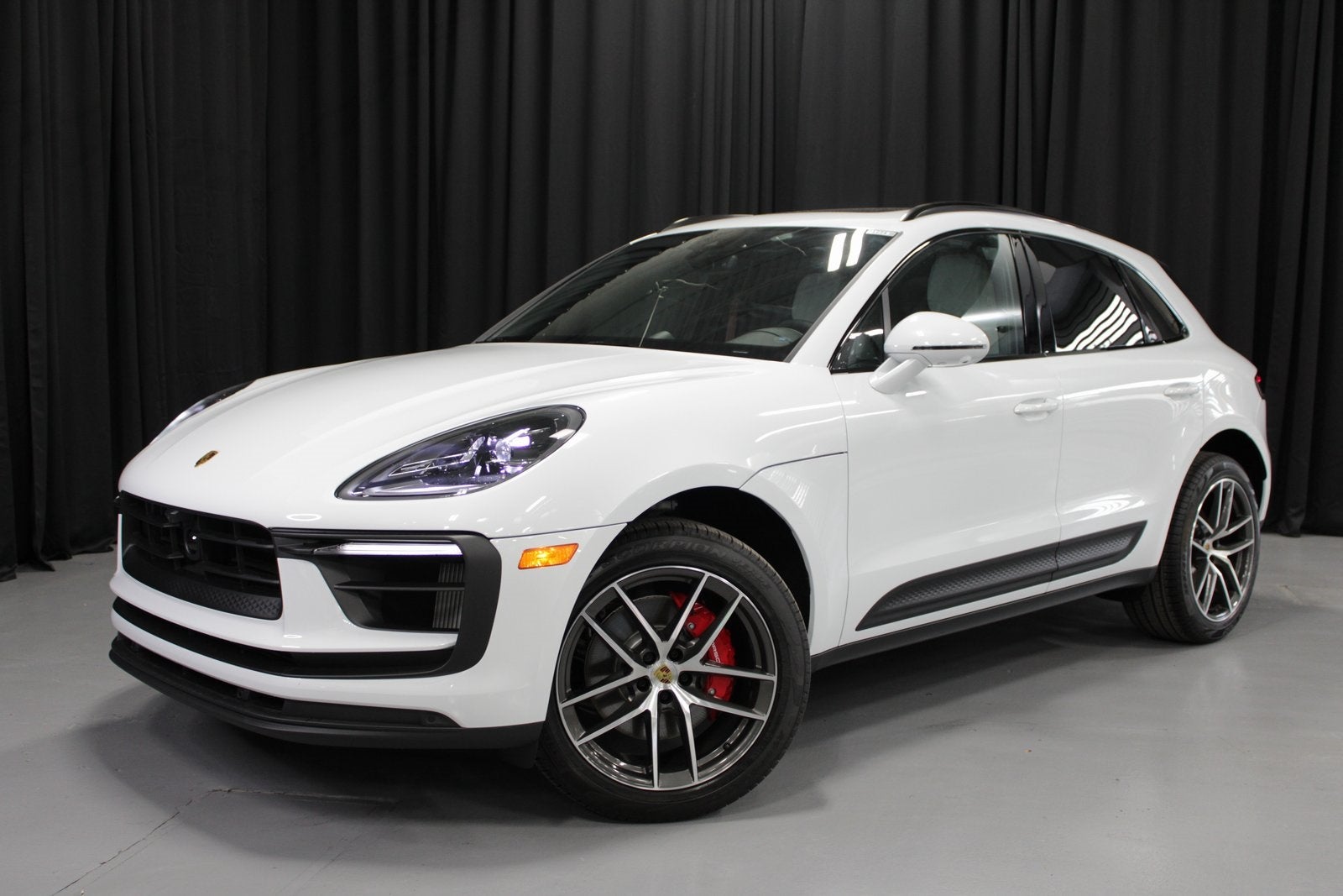 2026 Porsche Macan S