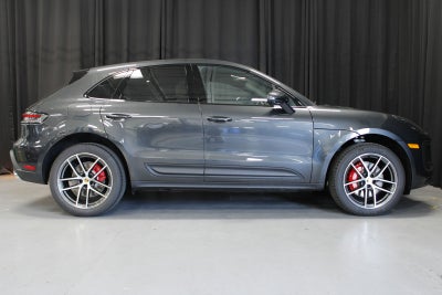2026 Porsche Macan S