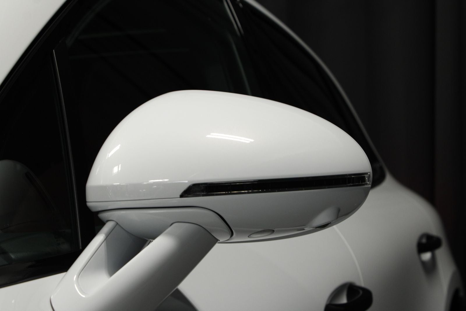 2026 Porsche Macan Macan S