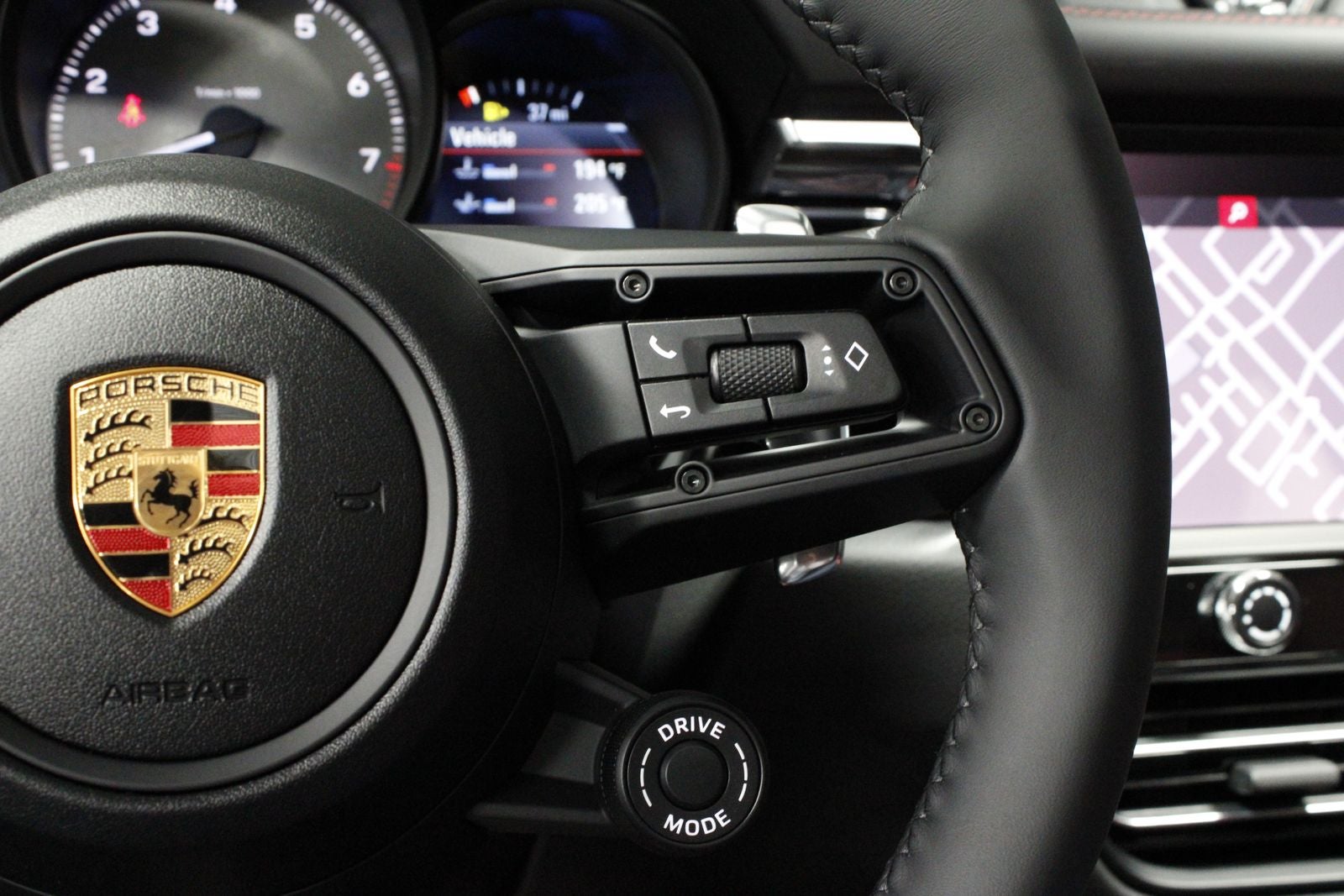 2026 Porsche Macan Macan S