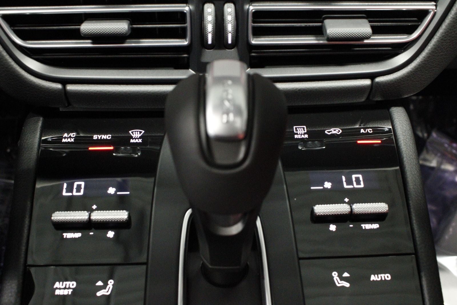 2026 Porsche Macan Macan S