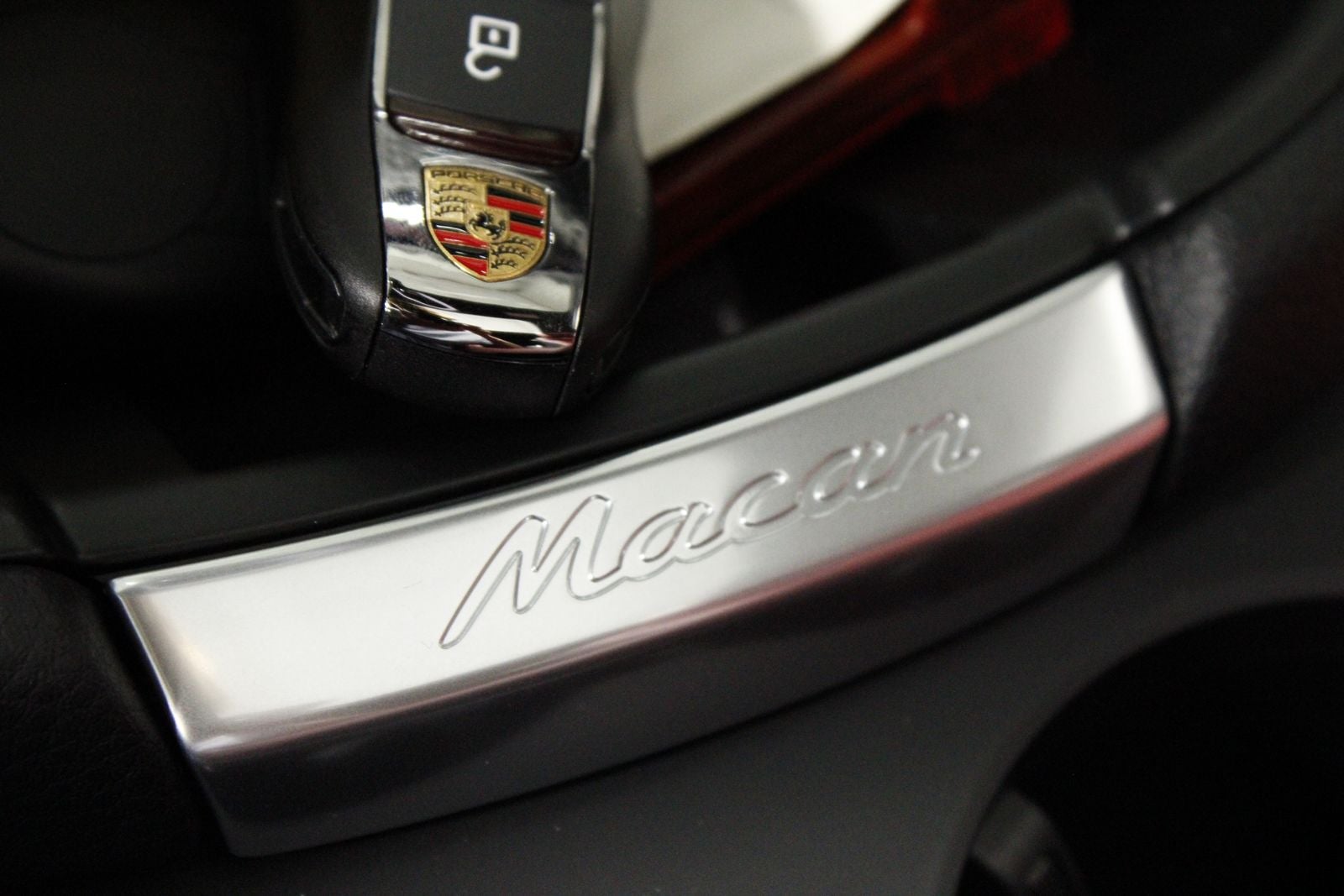 2026 Porsche Macan Macan S