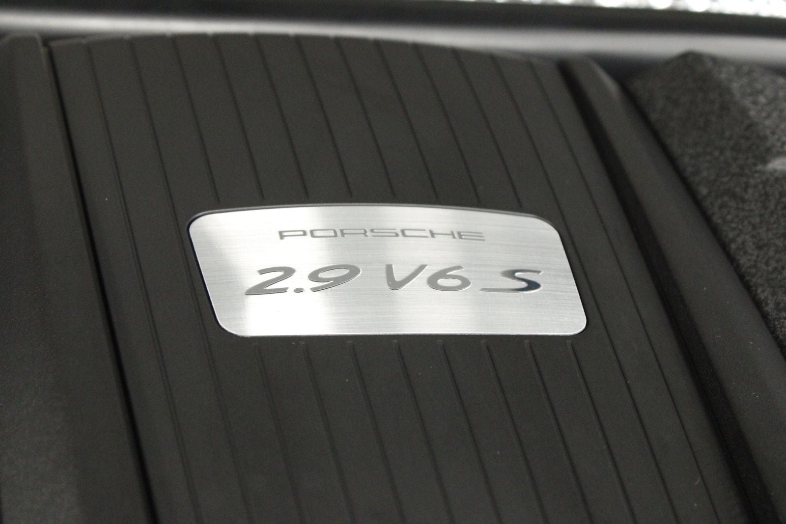 2026 Porsche Macan Macan S