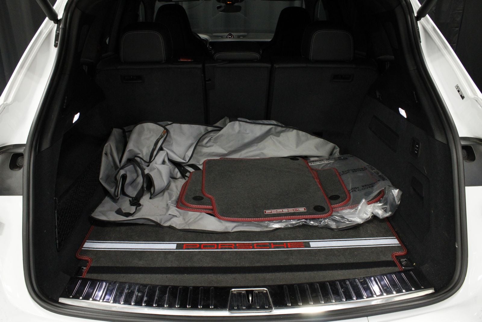 2025 Porsche Cayenne Cayenne GTS