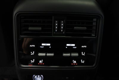 2025 Porsche Cayenne Cayenne GTS