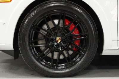 2025 Porsche Cayenne Cayenne GTS