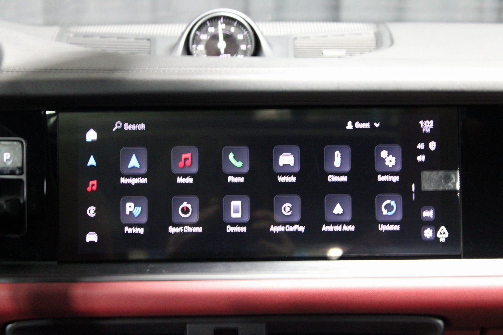 2025 Porsche Cayenne GTS