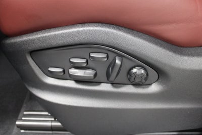 2025 Porsche Cayenne GTS