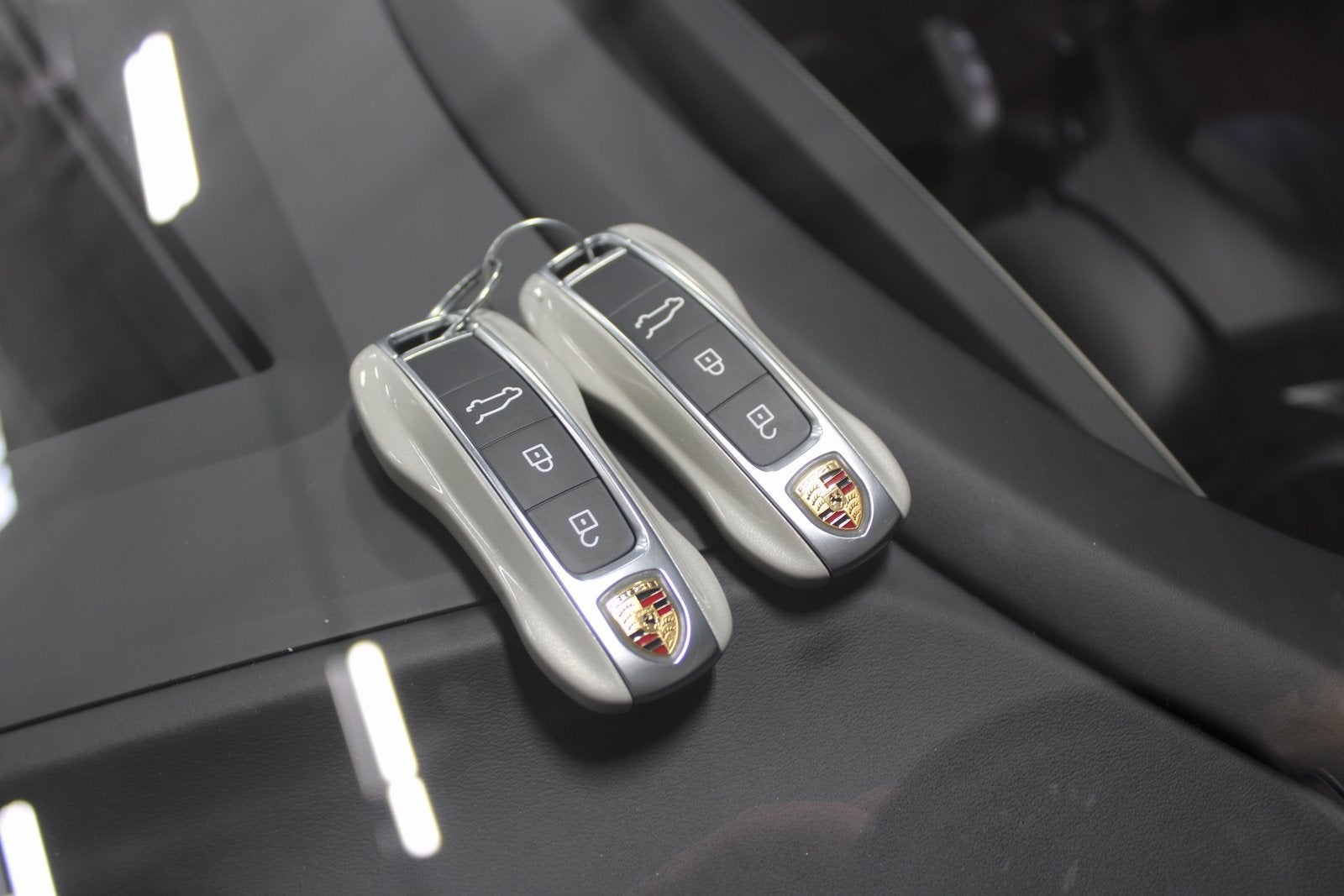 2025 Porsche Cayenne GTS