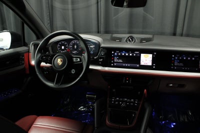 2024 Porsche Cayenne S