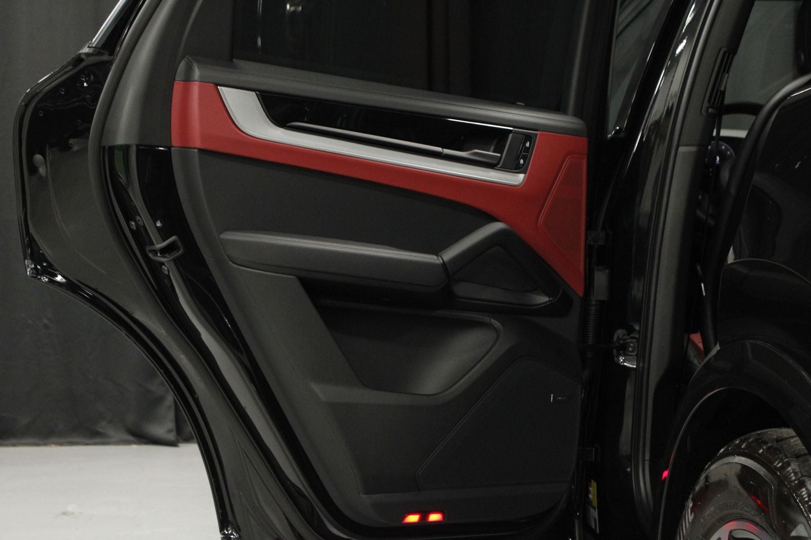 2024 Porsche Cayenne S