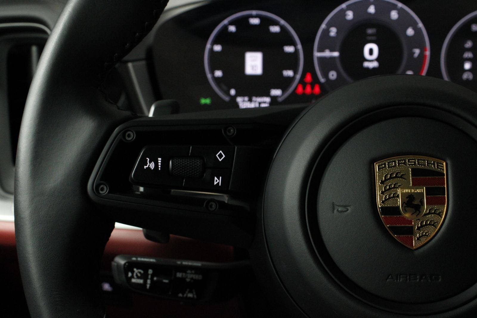 2024 Porsche Cayenne S