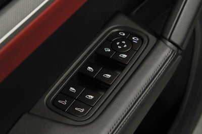 2024 Porsche Cayenne S