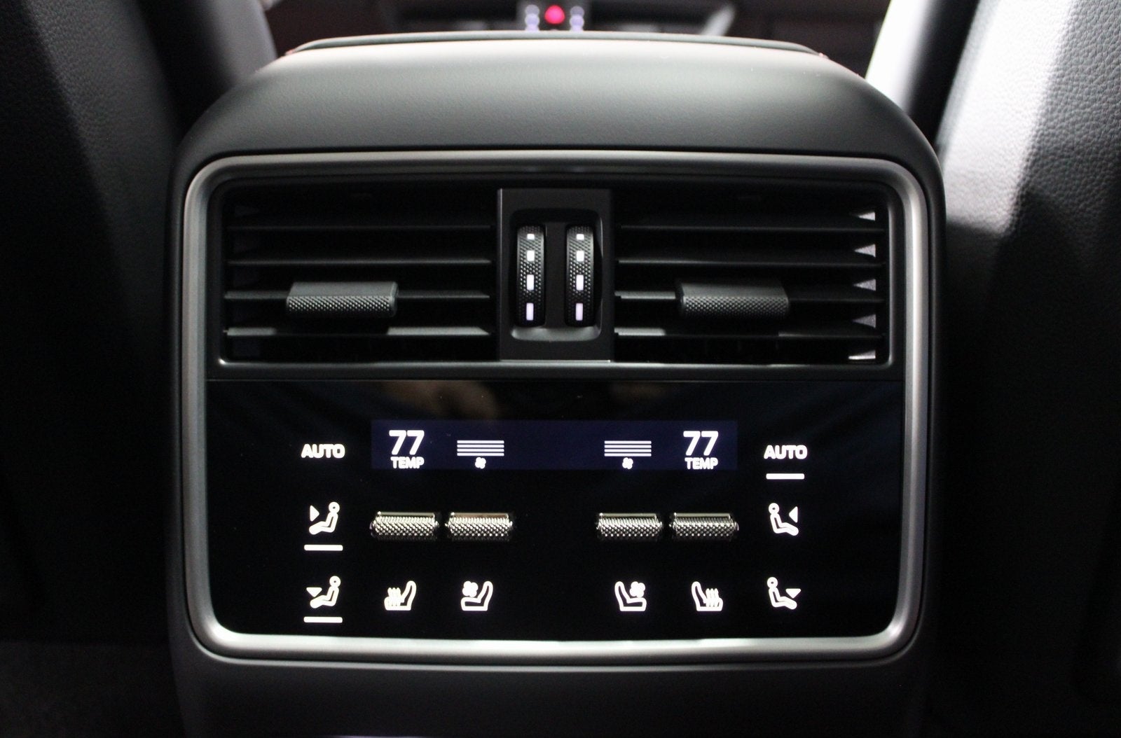 2025 Porsche Cayenne E-Hybrid Turbo