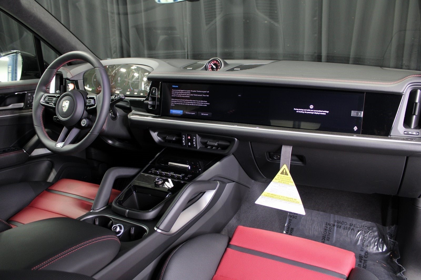 2025 Porsche Cayenne E-Hybrid Turbo