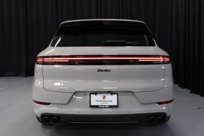 2025 Porsche Cayenne E-Hybrid Turbo