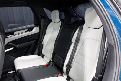 2026 Porsche Cayenne E-Hybrid S