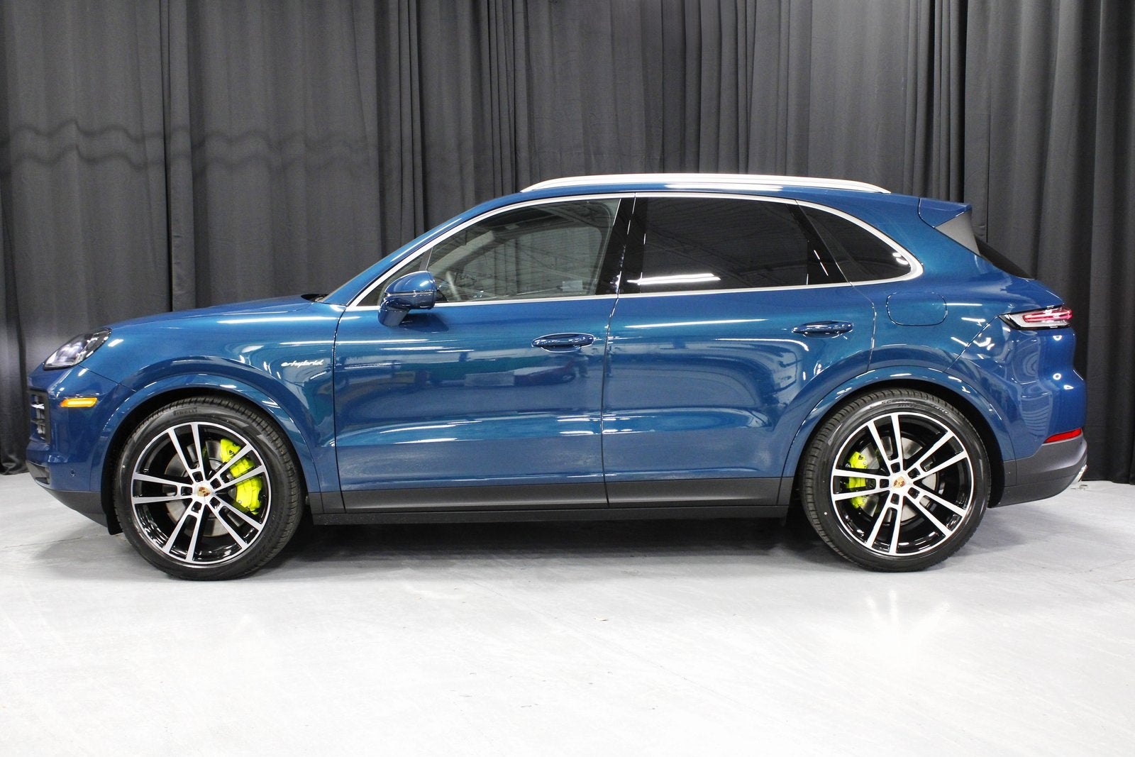 2026 Porsche Cayenne E-Hybrid S