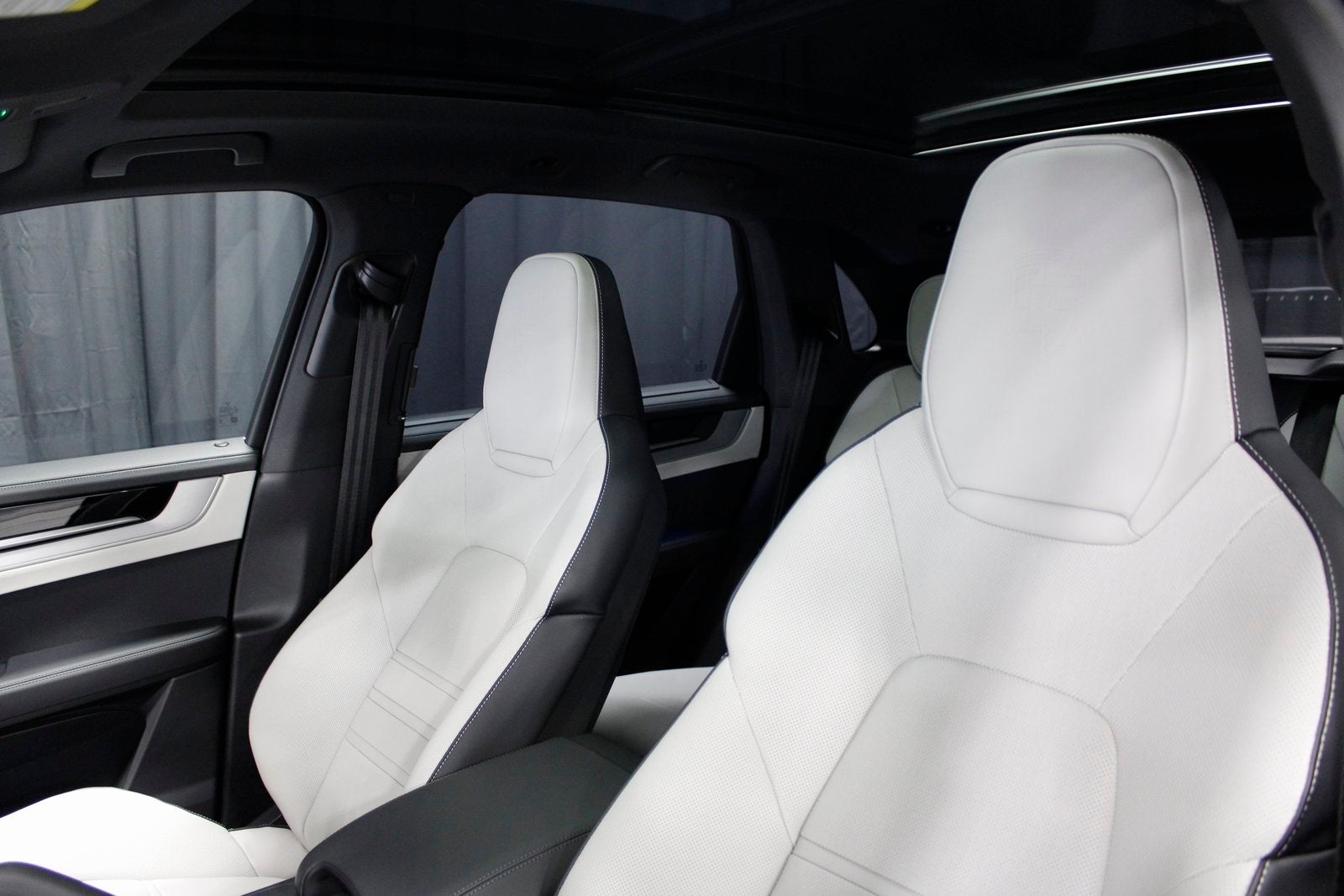 2026 Porsche Cayenne E-Hybrid S