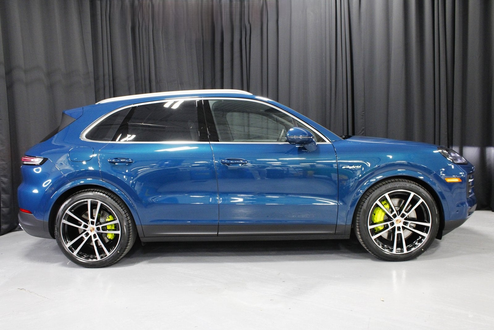 2026 Porsche Cayenne E-Hybrid S
