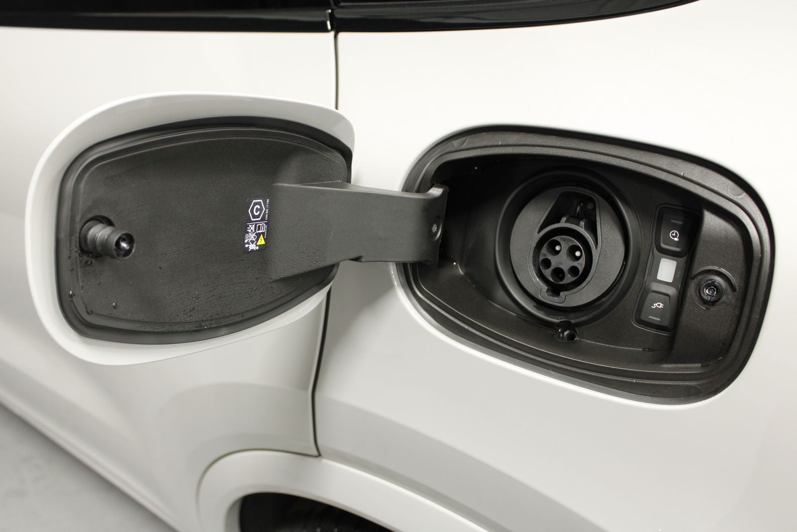 2026 Porsche Cayenne S E-Hybrid