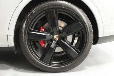 2026 Porsche Cayenne S E-Hybrid