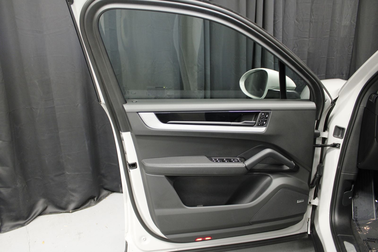 2026 Porsche Cayenne S E-Hybrid