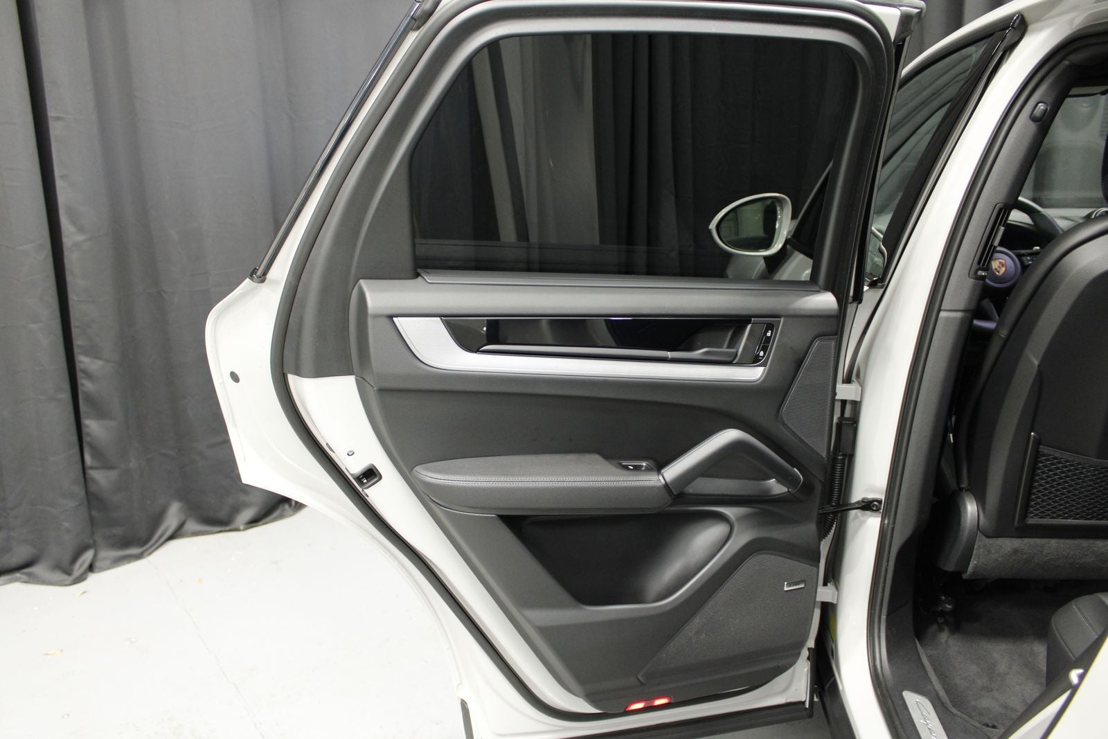 2026 Porsche Cayenne S E-Hybrid