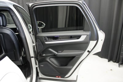 2026 Porsche Cayenne S E-Hybrid