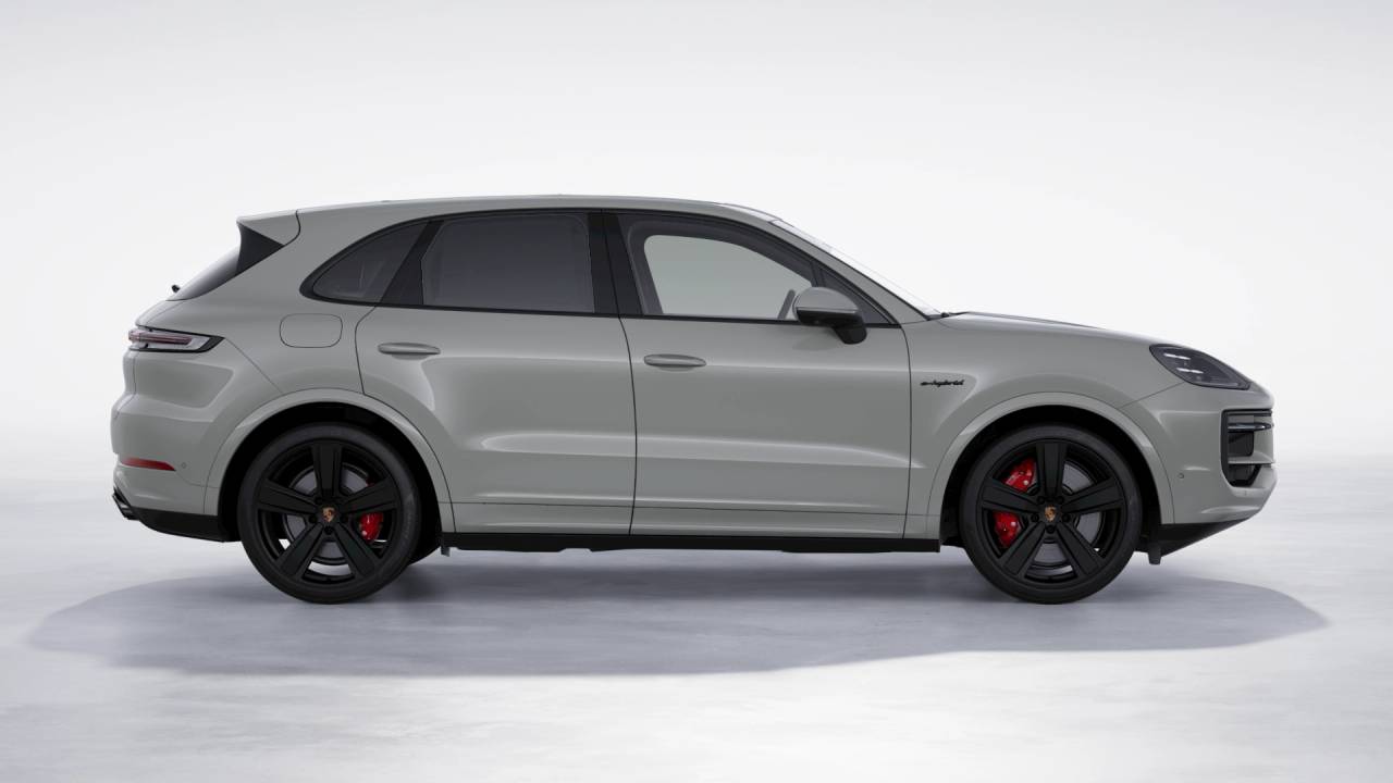 2026 Porsche Cayenne E-Hybrid S