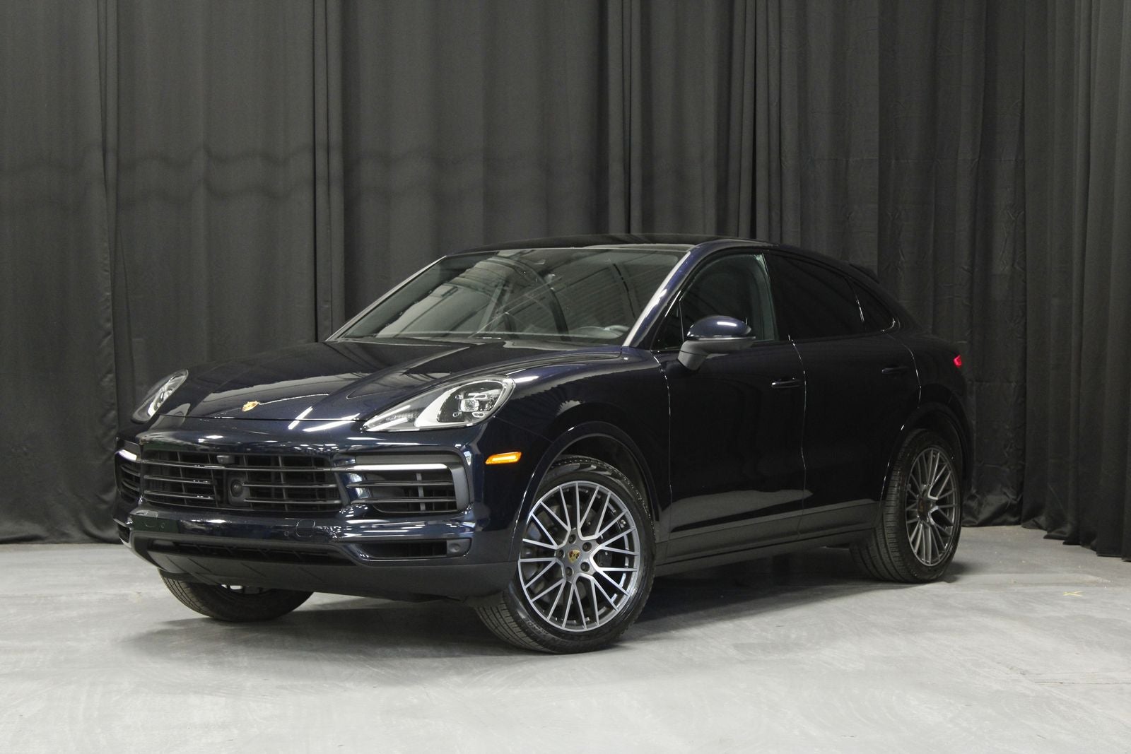 2021 Porsche Cayenne -'s photo