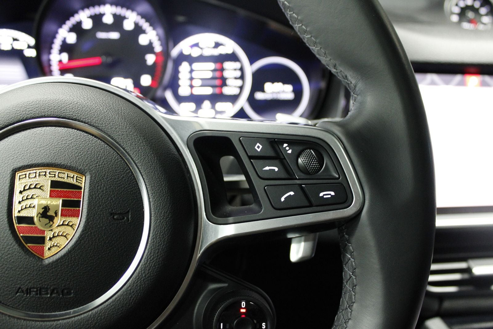 2021 Porsche Cayenne Coupe