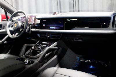 2026 Porsche Cayenne Coupe Base