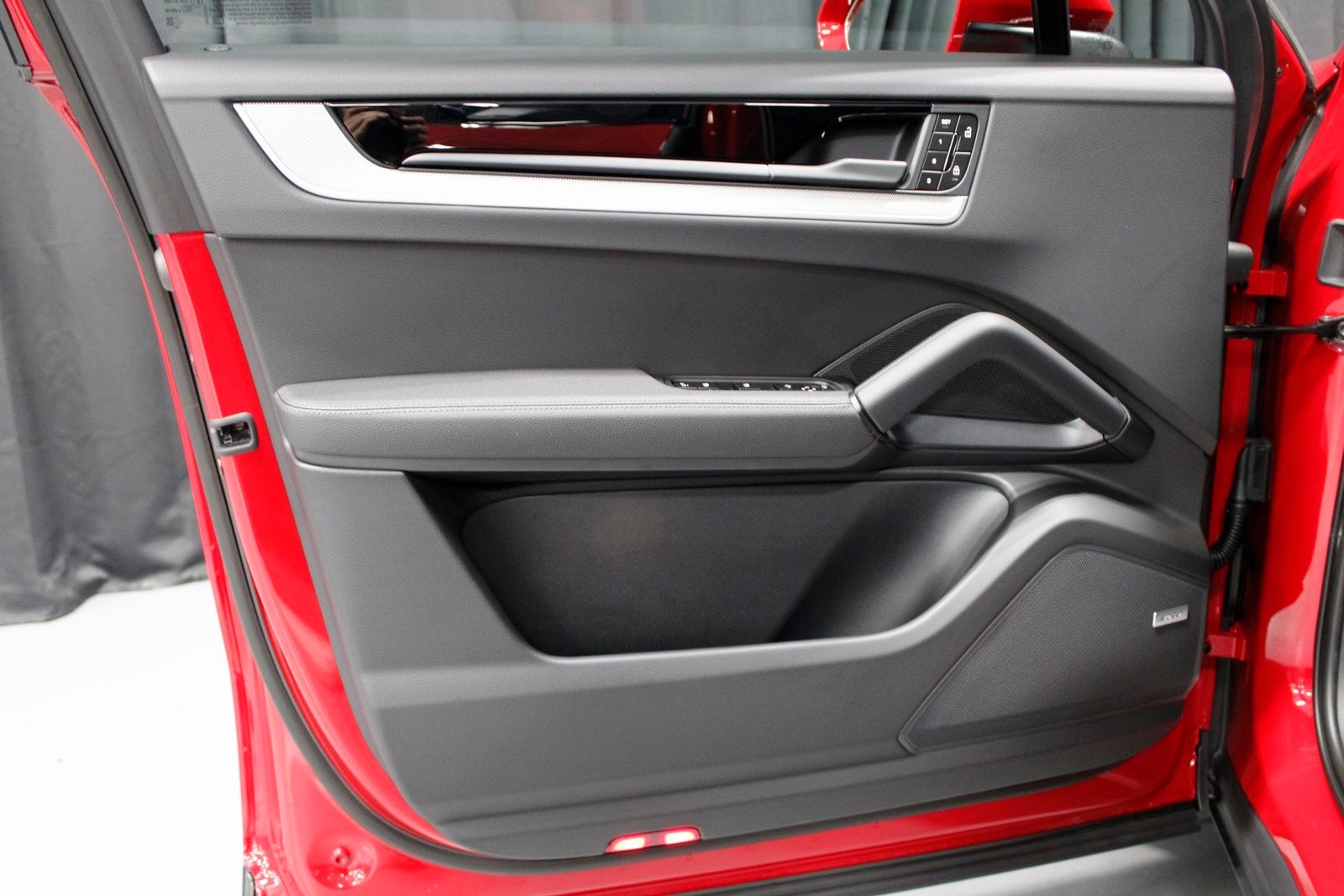 2026 Porsche Cayenne Coupe Base