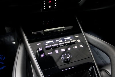 2026 Porsche Cayenne Coupe Base