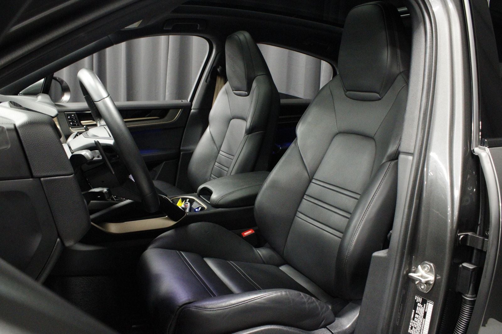 2026 Porsche Cayenne Cayenne Coupe