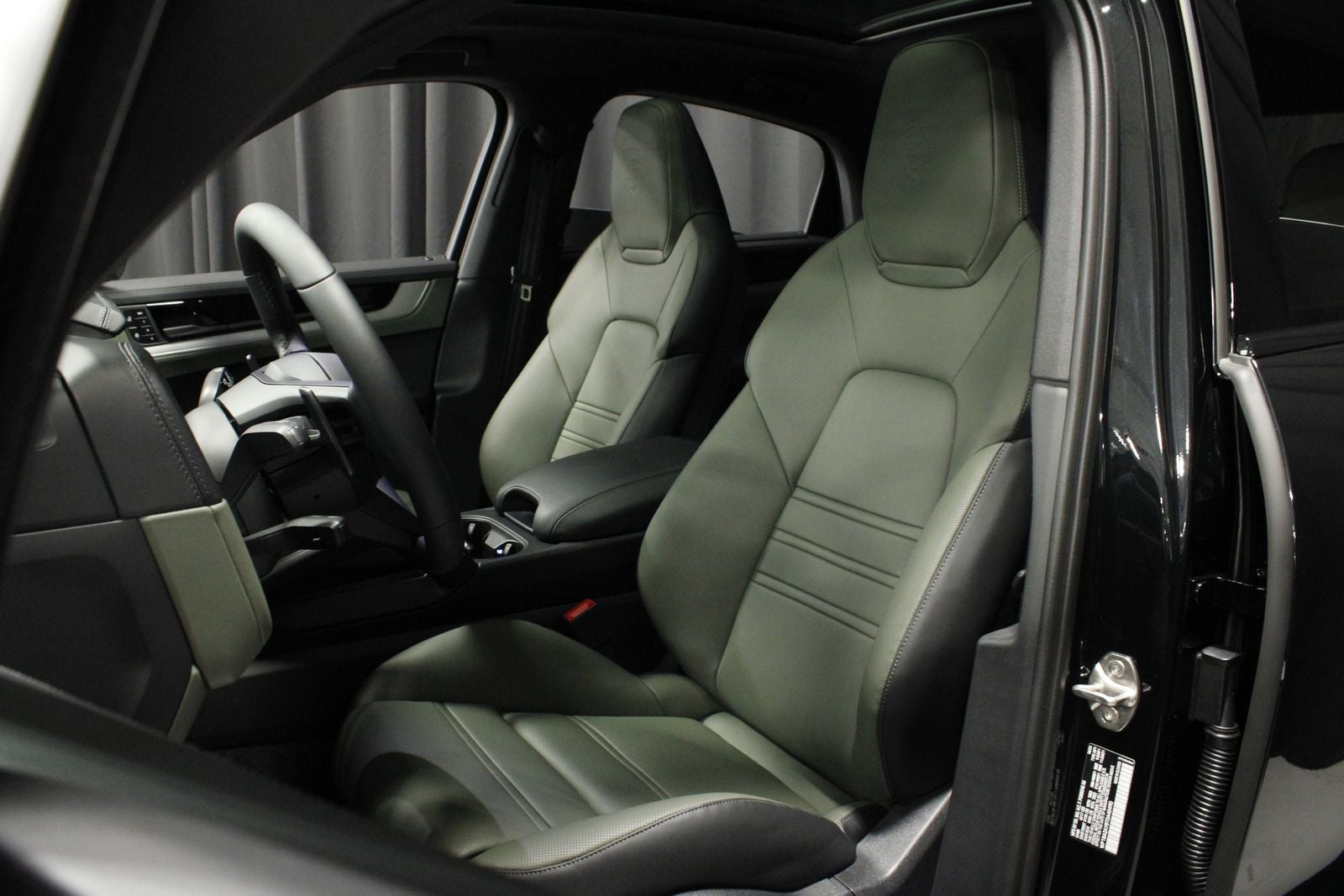 2026 Porsche Cayenne Cayenne Coupe