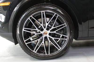 2026 Porsche Cayenne E-Hybrid Coupe Base