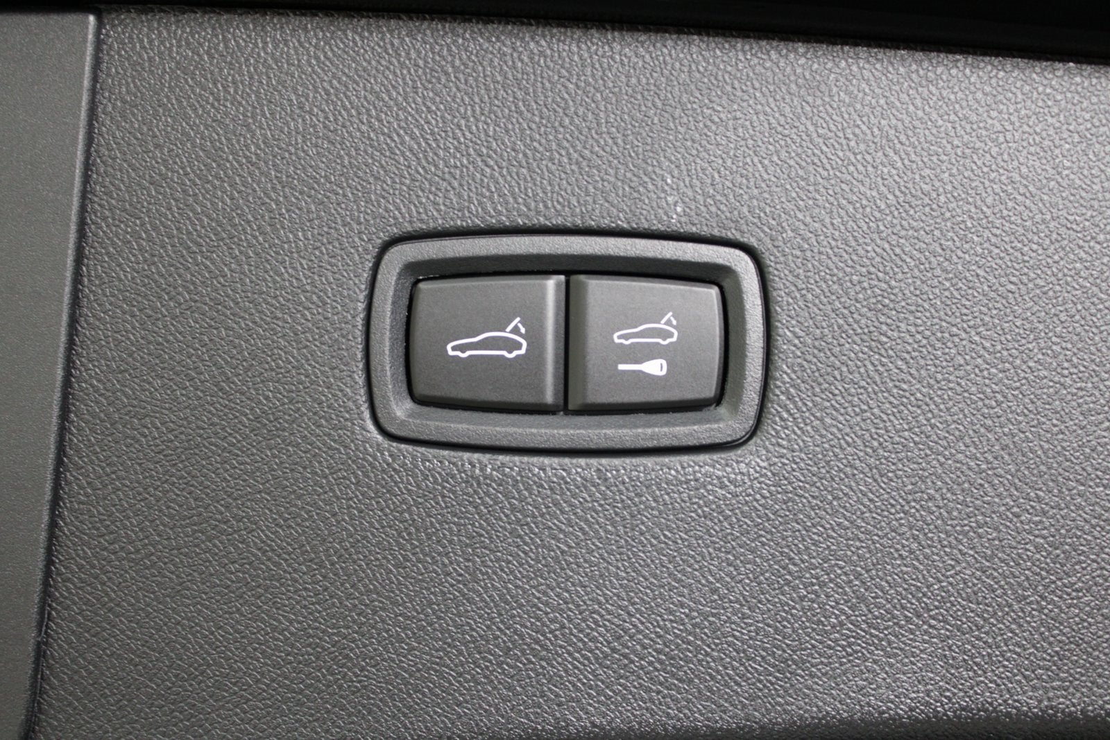 2026 Porsche Cayenne E-Hybrid Coupe Base