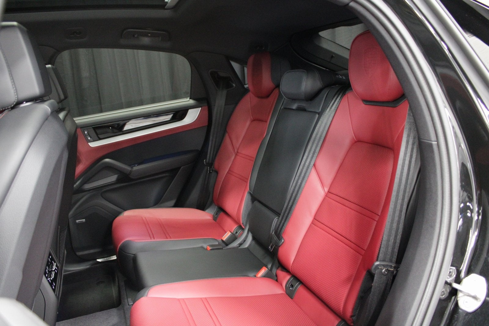 2026 Porsche Cayenne E-Hybrid Coupe Base